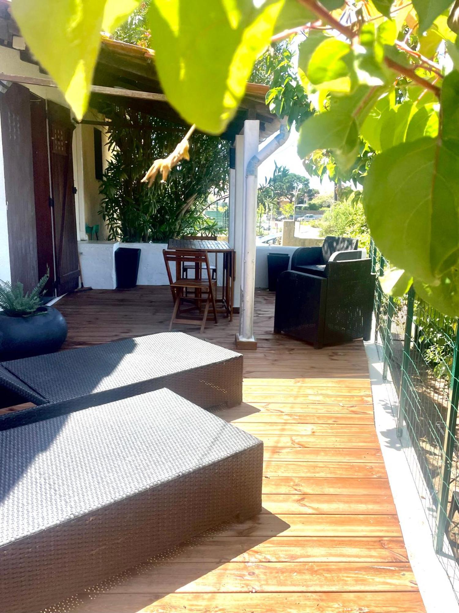 Joli Studio Maisonnette A 100M De La Plage ポルティシオ エクステリア 写真