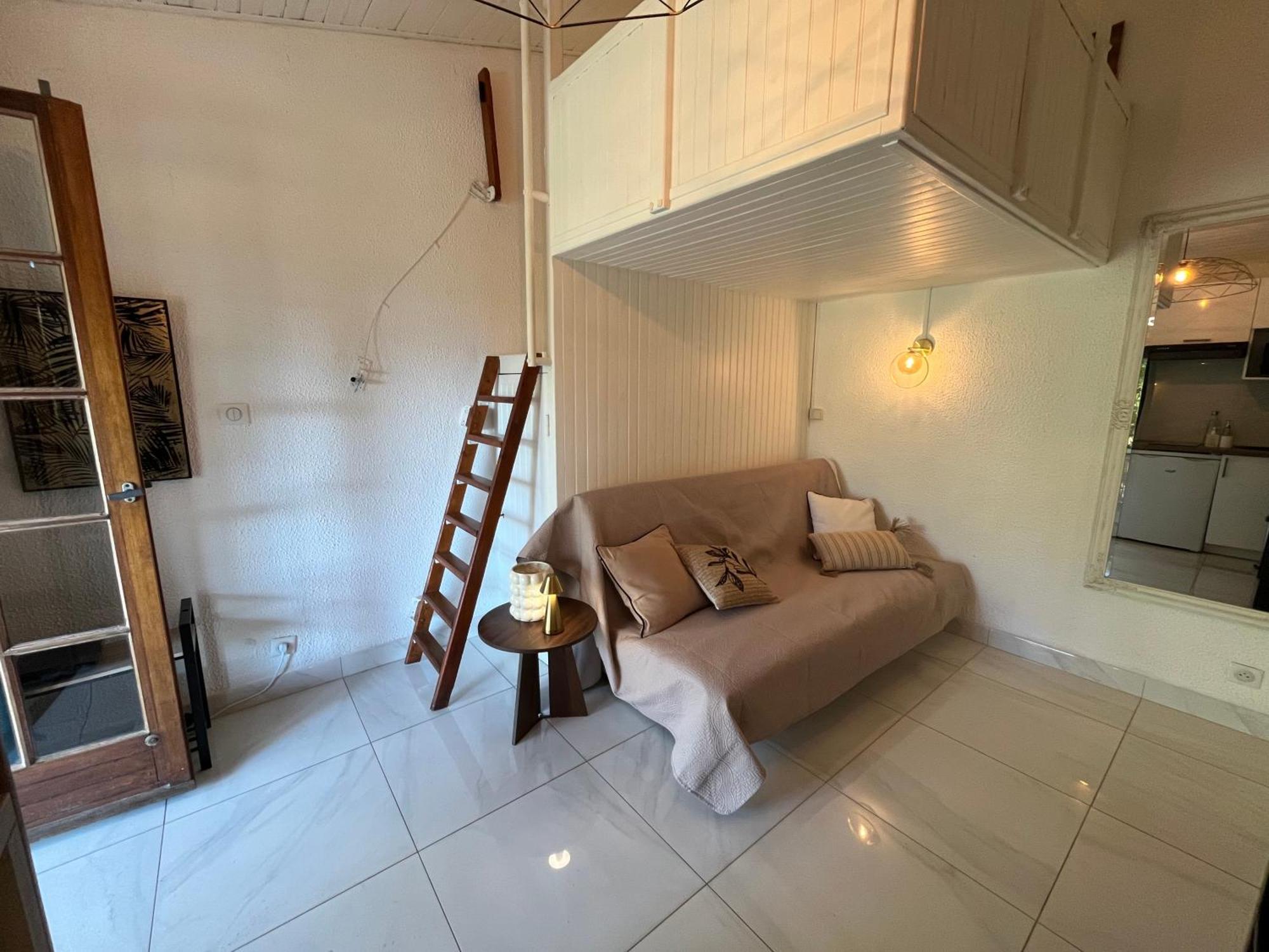 Joli Studio Maisonnette A 100M De La Plage ポルティシオ エクステリア 写真