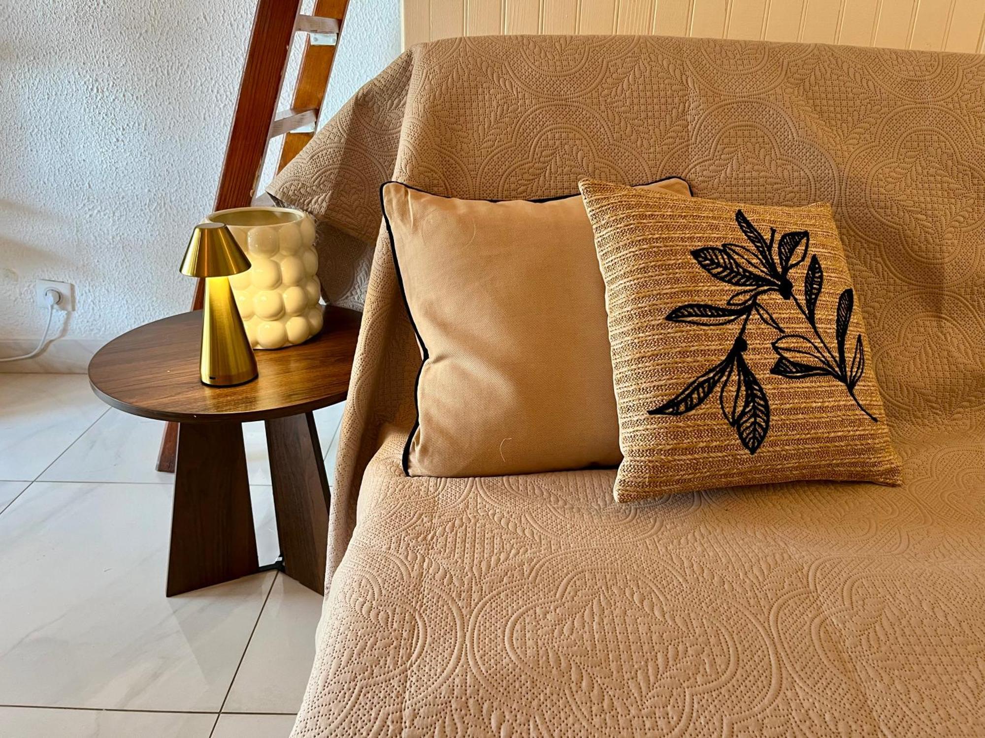 Joli Studio Maisonnette A 100M De La Plage ポルティシオ エクステリア 写真